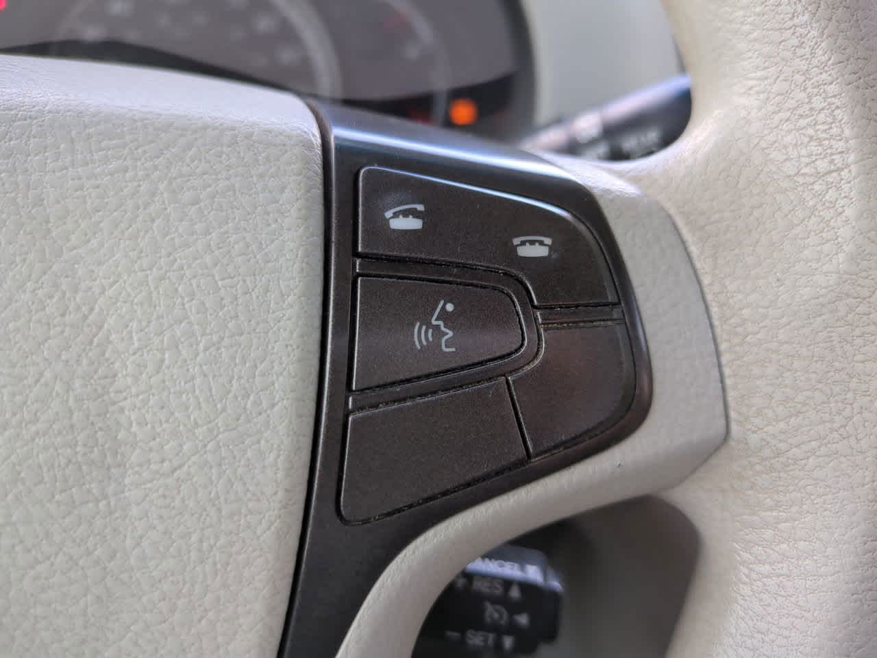 Thumbnail: 2012 Toyota Sienna - 24