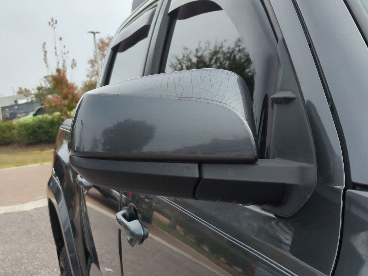 Thumbnail: 2019 Toyota Tacoma - 12