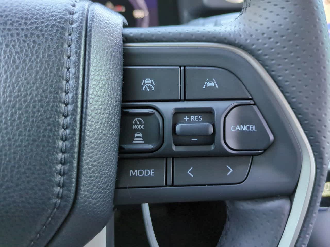 Thumbnail: 2026 Toyota 4Runner - 25