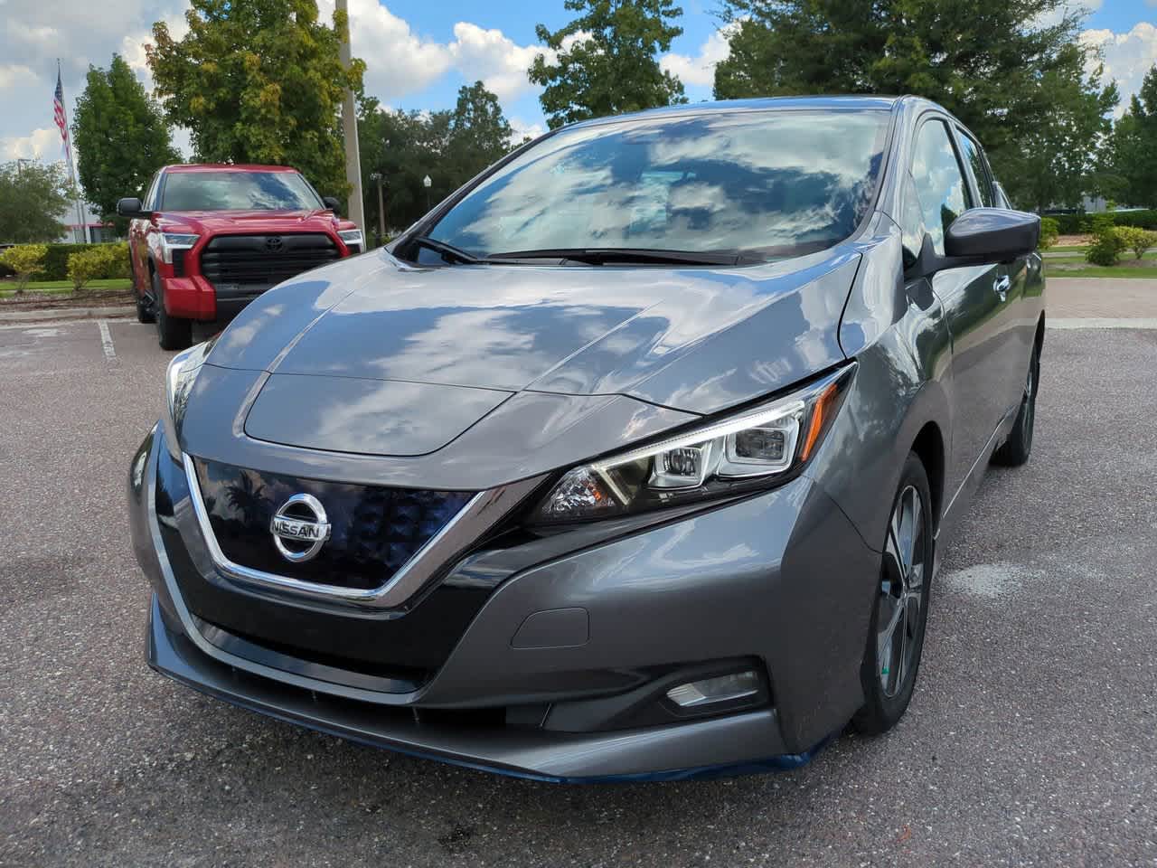 Thumbnail: 2022 Nissan Leaf - 2
