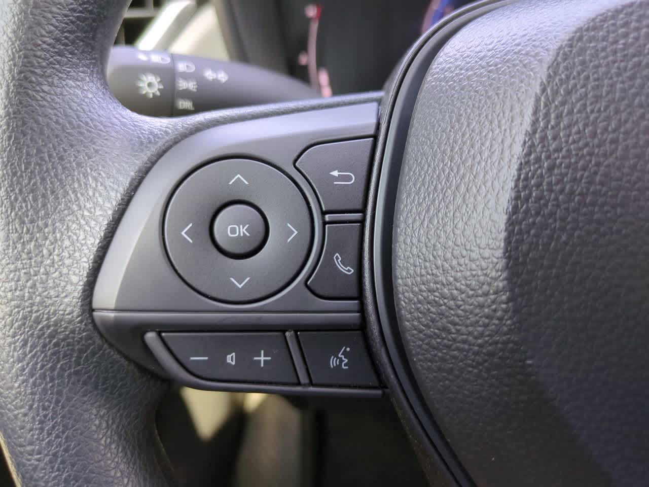 Thumbnail: 2026 Toyota Corolla Cross - 22