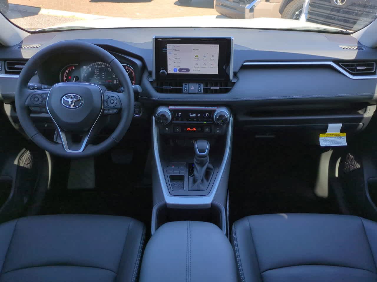 Thumbnail: 2025 Toyota RAV4 - 14