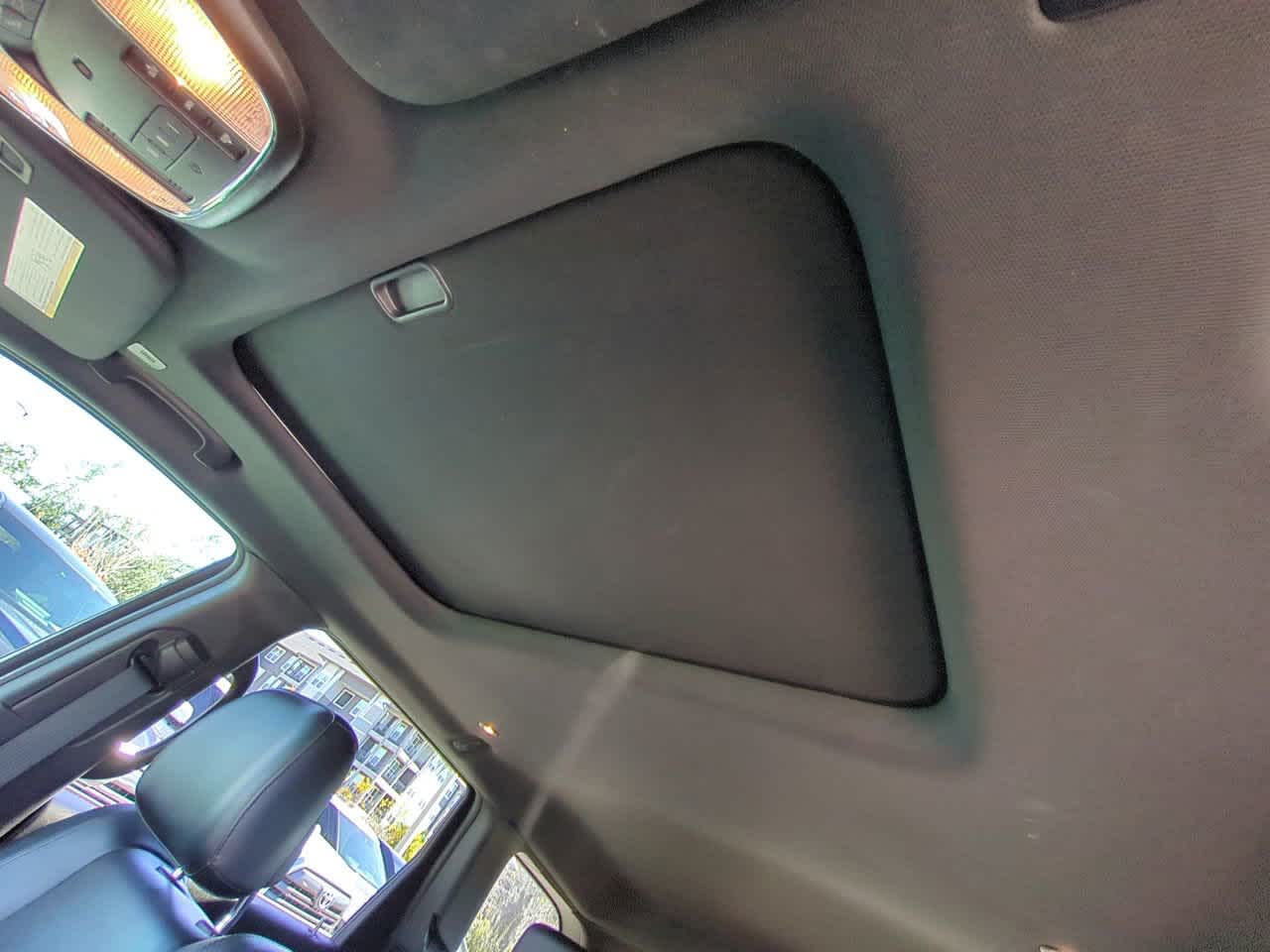 Thumbnail: 2018 Jeep Grand Cherokee - 18