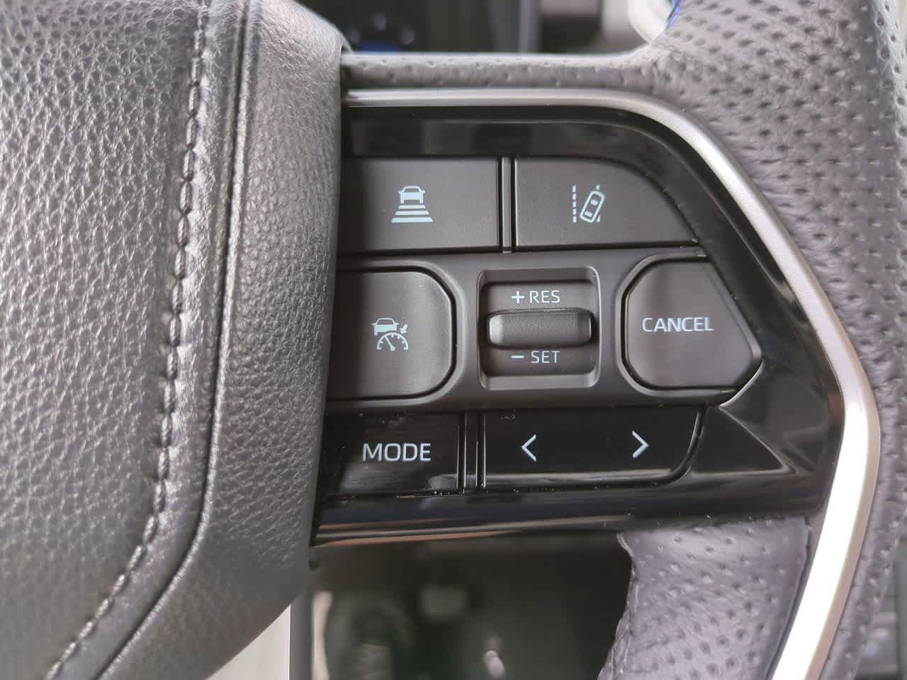 Thumbnail: 2025 Toyota Tundra - 25