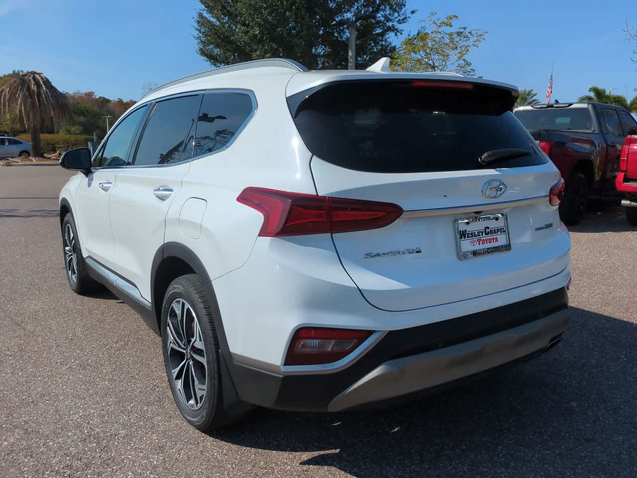 Thumbnail: 2020 Hyundai Santa Fe - 4