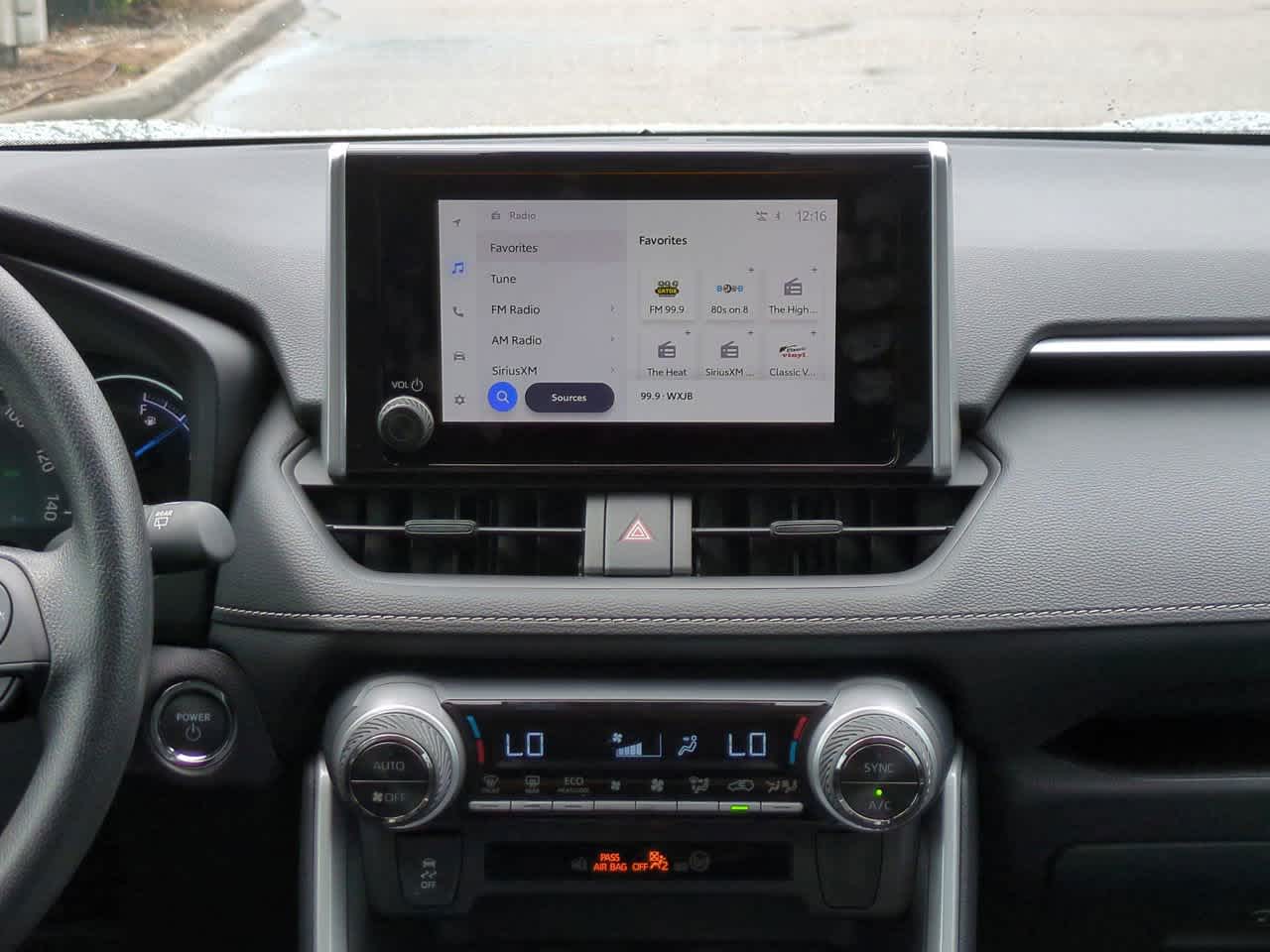 Thumbnail: 2025 Toyota RAV4 - 17