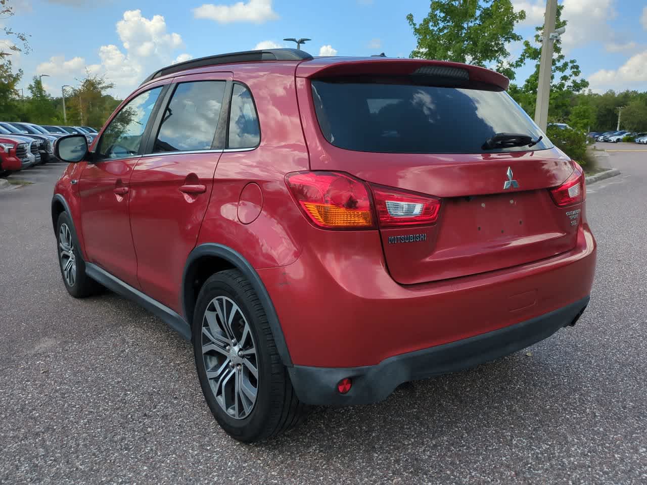 Thumbnail: 2016 Mitsubishi Outlander Sport - 4