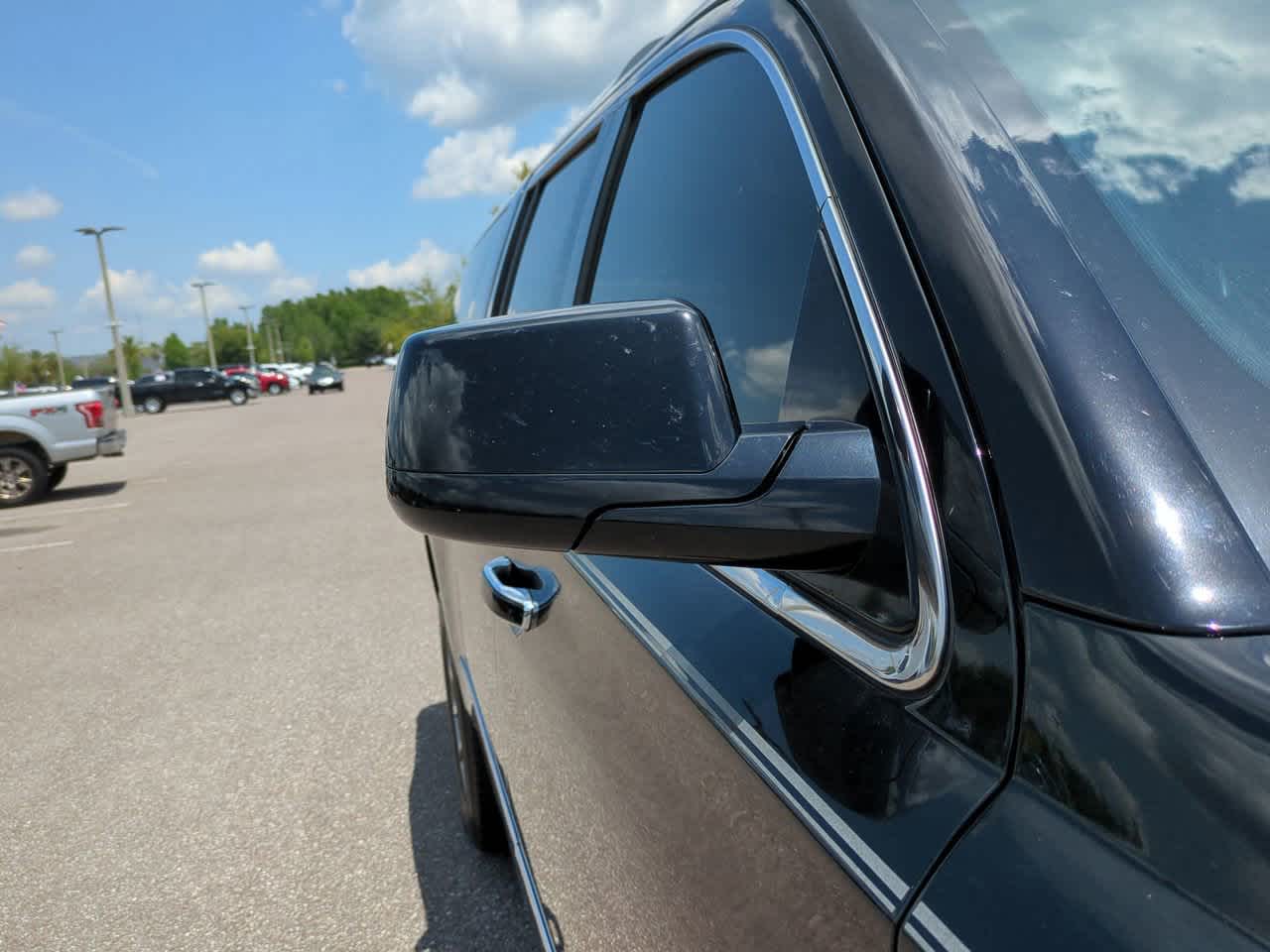 Thumbnail: 2016 GMC Yukon XL - 10
