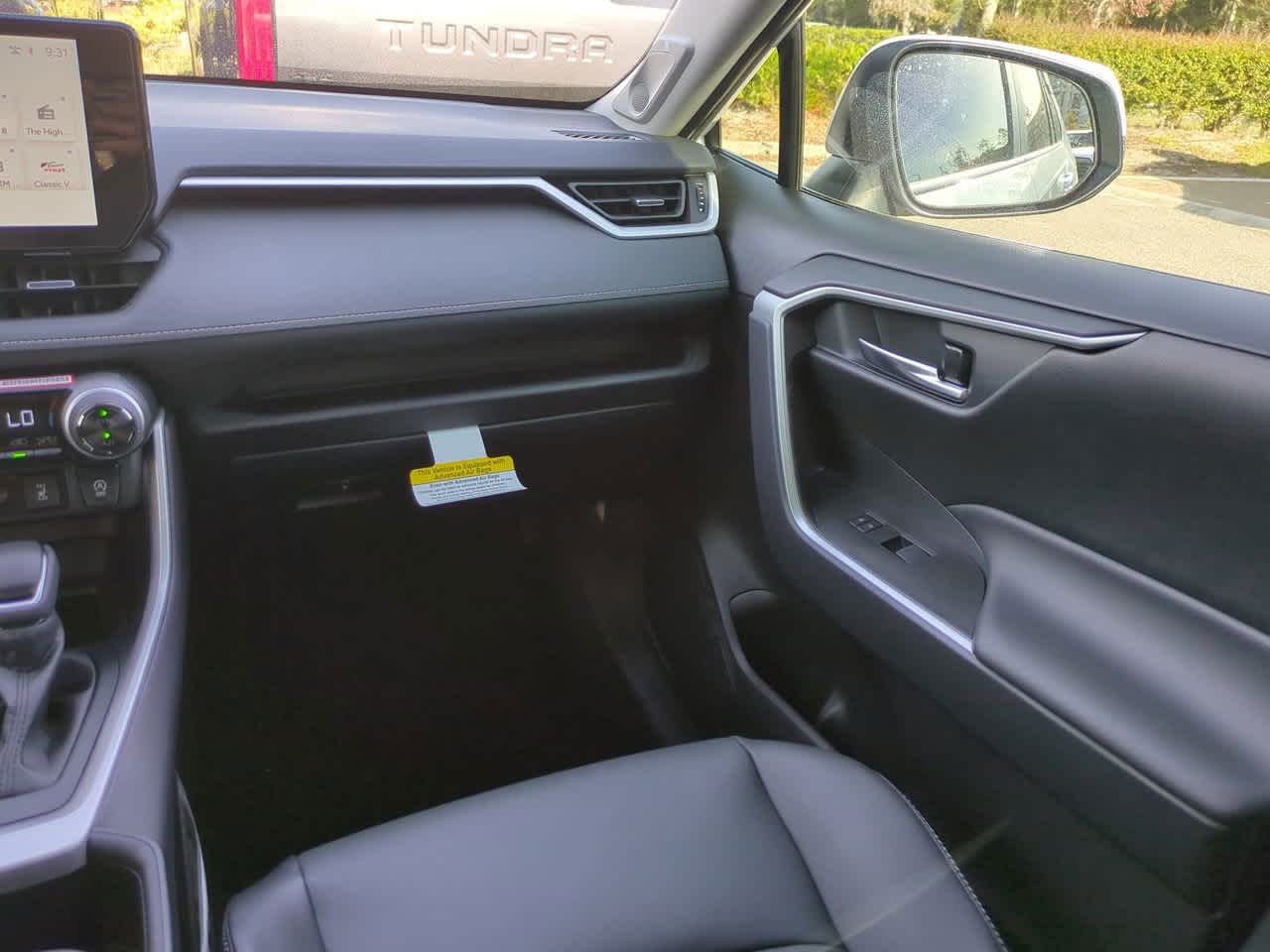 Thumbnail: 2025 Toyota RAV4 - 16