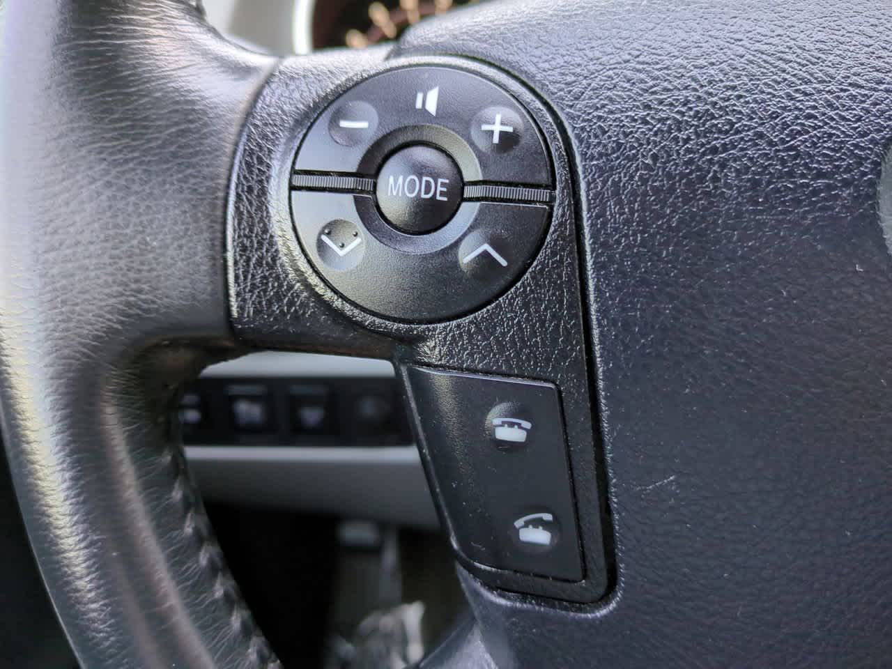 Thumbnail: 2010 Toyota Tundra - 23