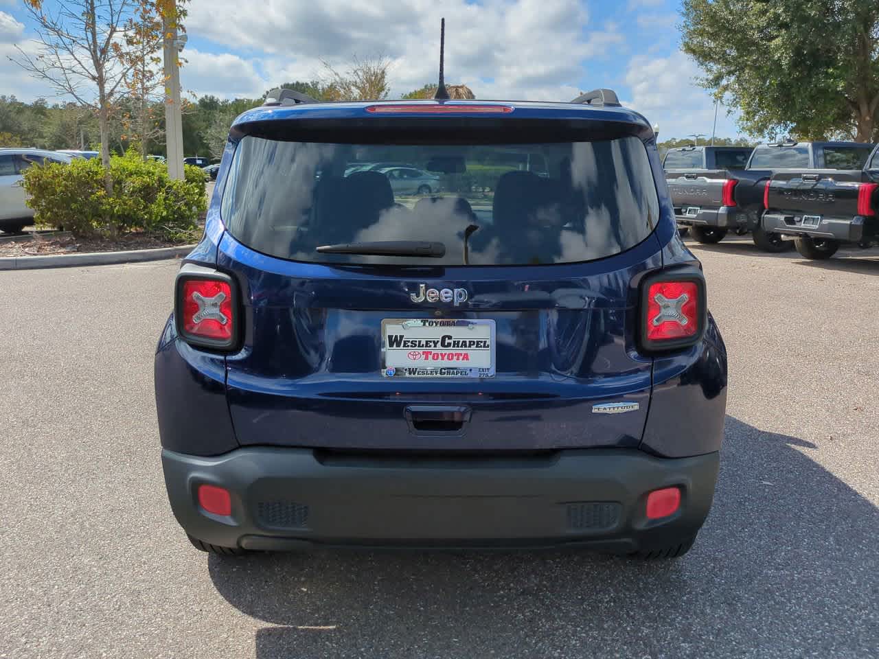 Thumbnail: 2018 Jeep Renegade - 5
