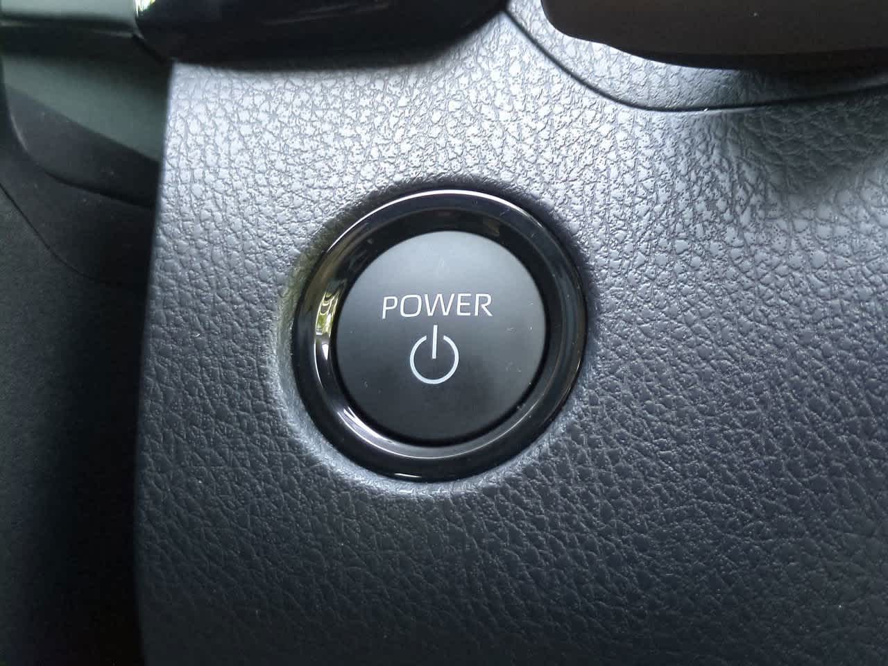 Thumbnail: 2025 Toyota Camry - 26