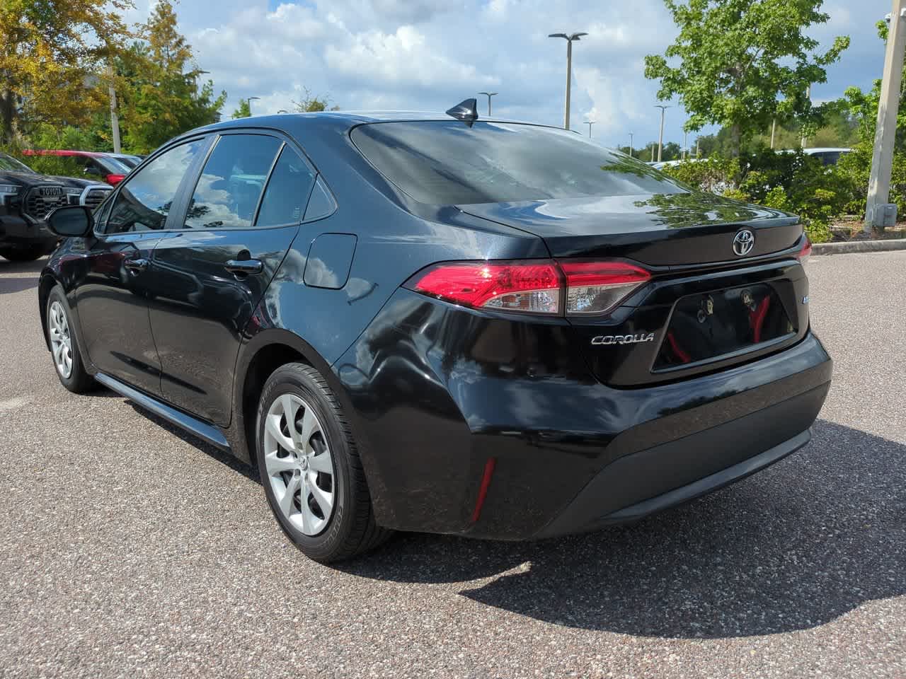Thumbnail: 2021 Toyota Corolla - 4