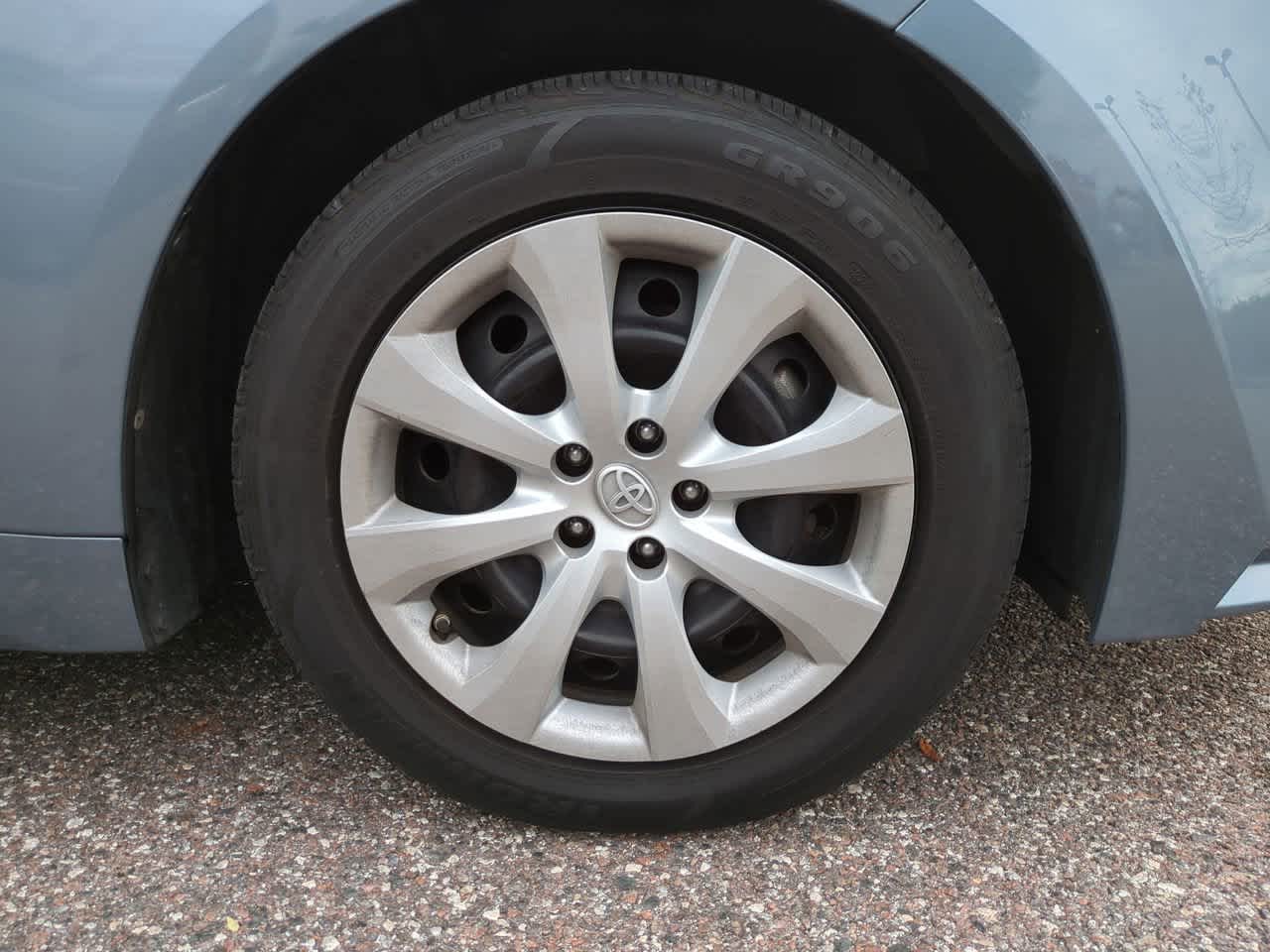 Thumbnail: 2021 Toyota Corolla - 11