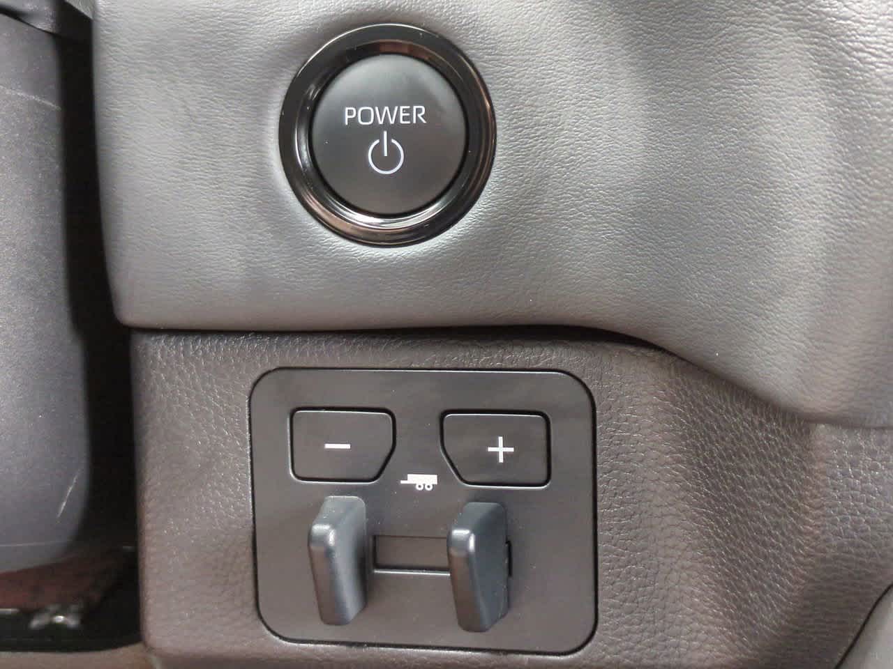 Thumbnail: 2025 Toyota Tundra - 27