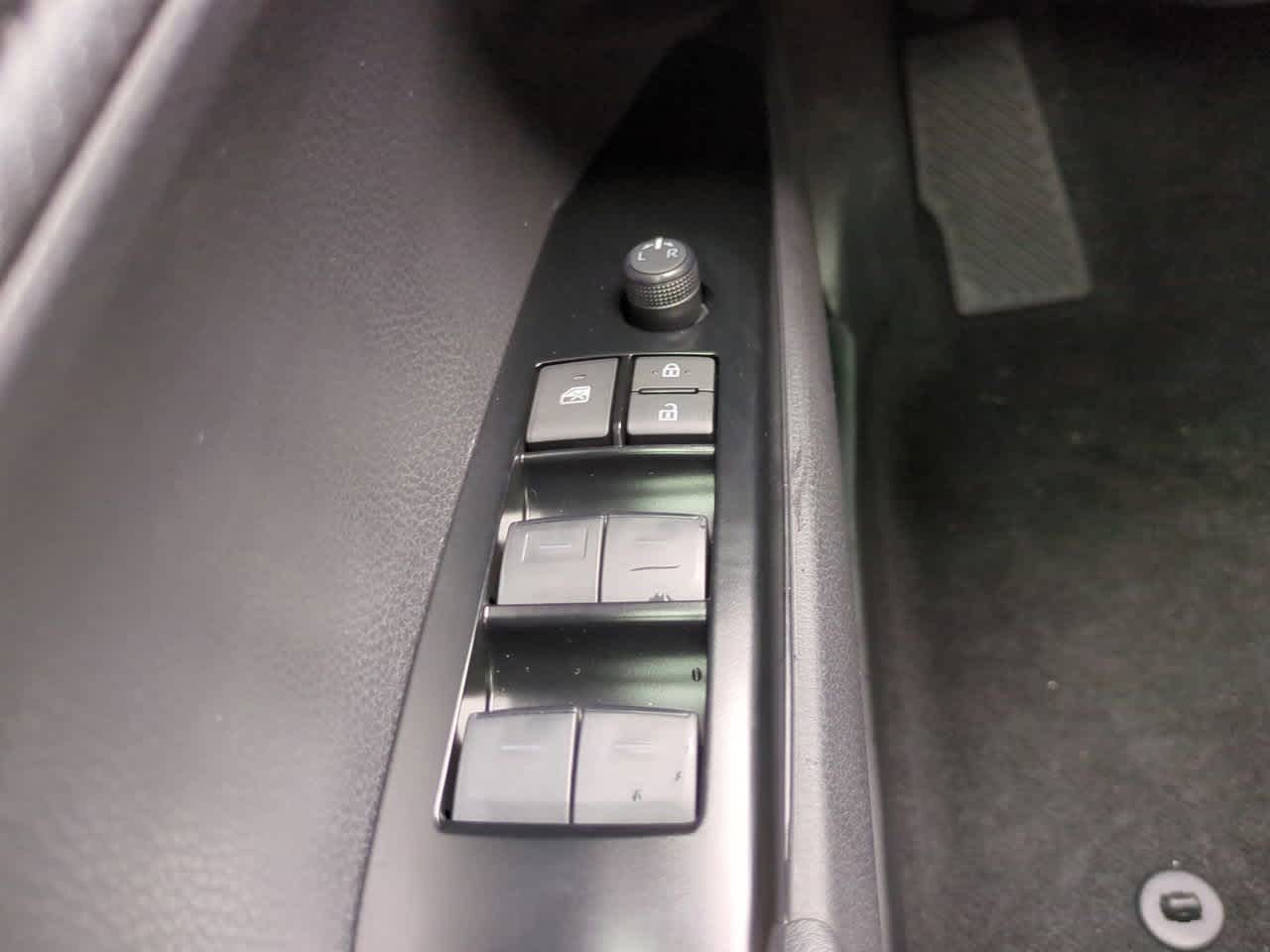 Thumbnail: 2026 Toyota Camry - 21