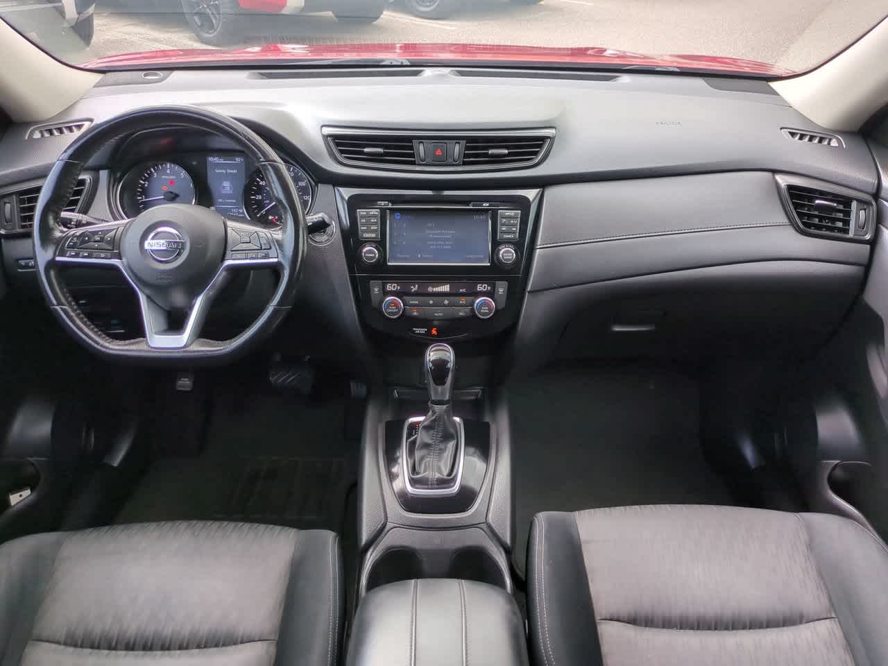 Thumbnail: 2017 Nissan Rogue - 14