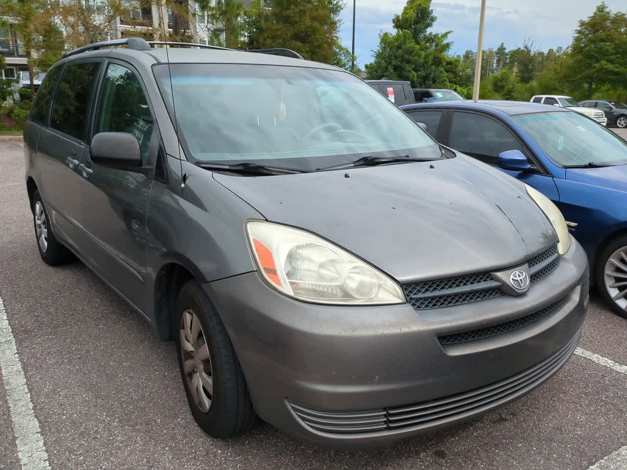 Thumbnail: 2005 Toyota Sienna - 6