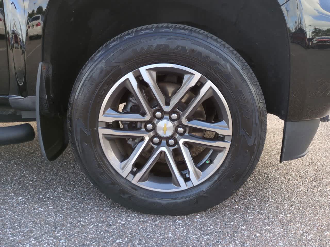Thumbnail: 2021 Chevrolet Colorado - 11