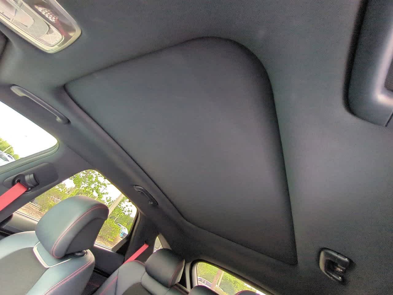 Thumbnail: 2023 Genesis GV70 - 19