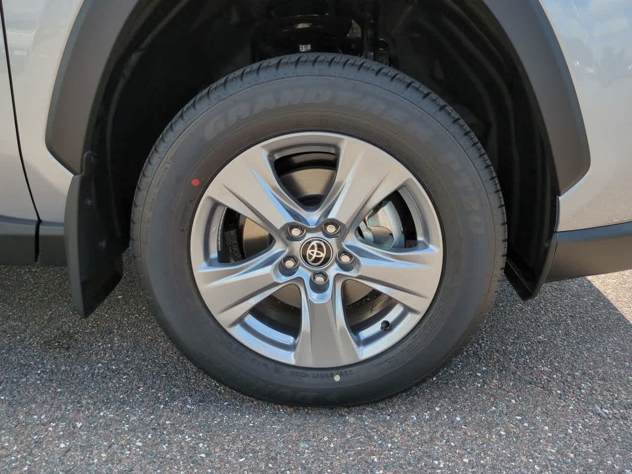 Thumbnail: 2025 Toyota RAV4 - 11
