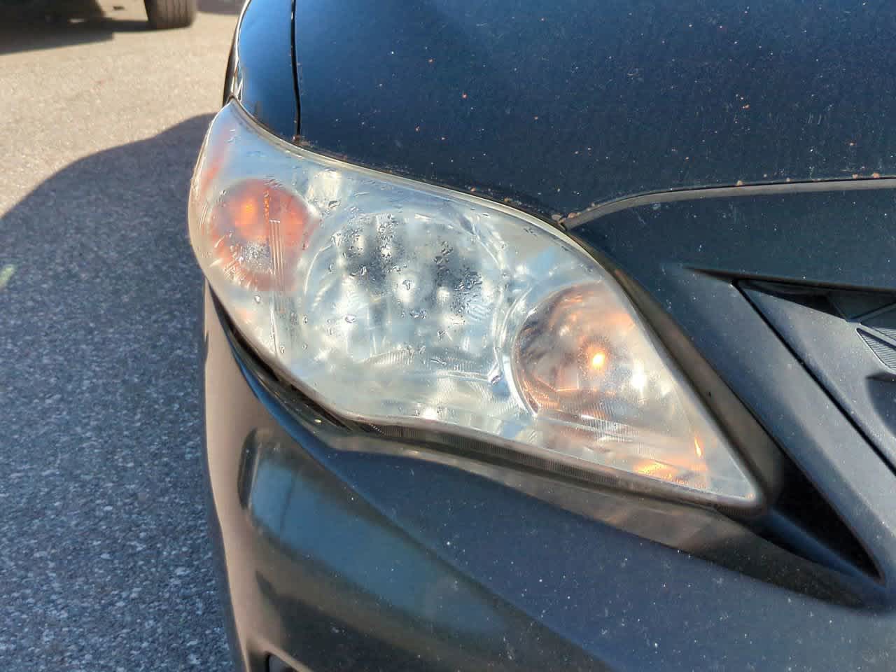 Thumbnail: 2012 Toyota Corolla - 10