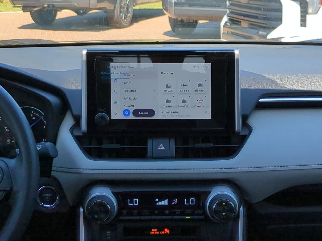 Thumbnail: 2025 Toyota RAV4 - 17