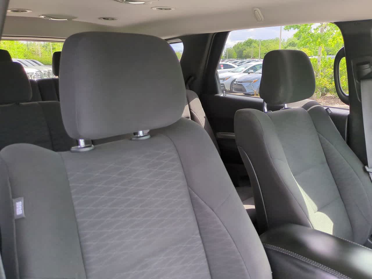 Thumbnail: 2019 Dodge Durango - 7