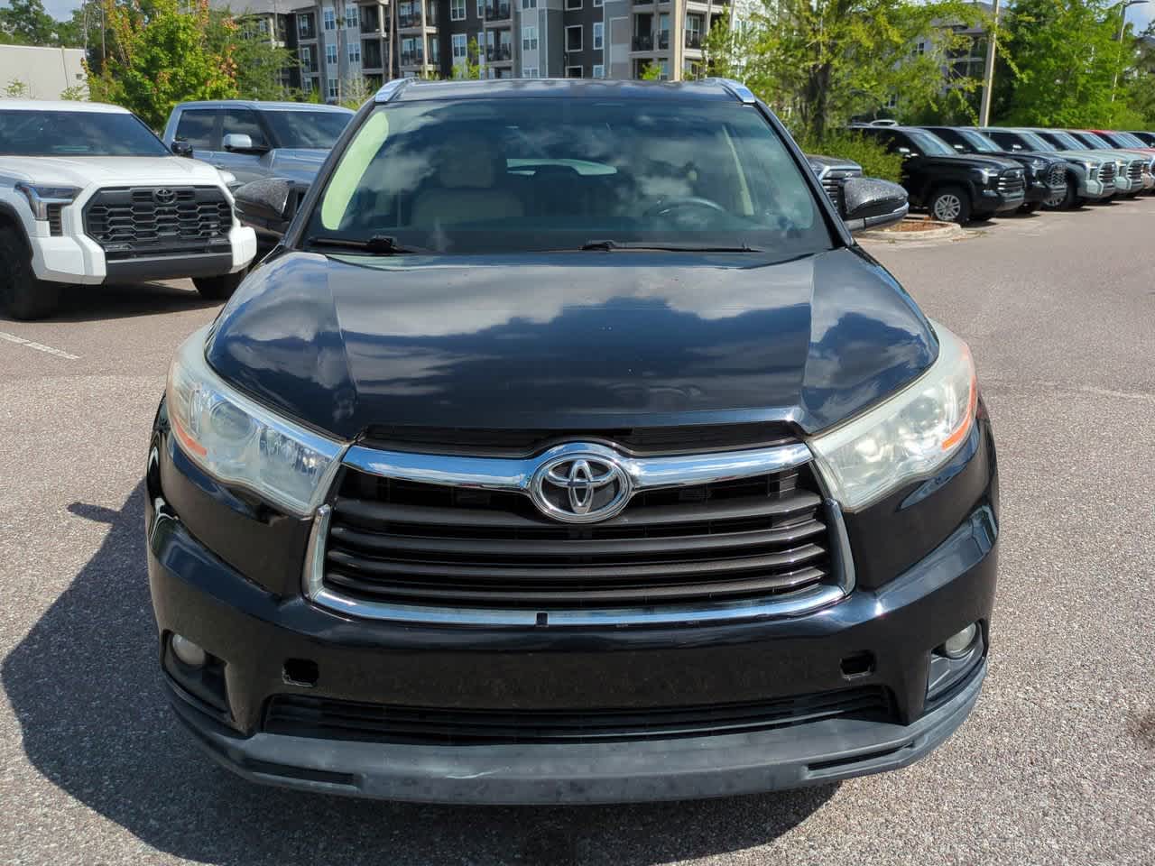 Thumbnail: 2016 Toyota Highlander - 9