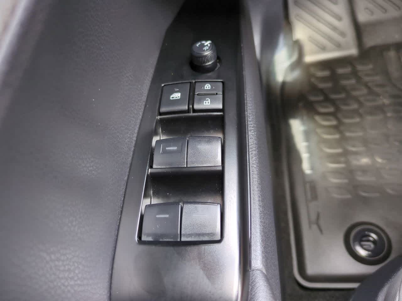 Thumbnail: 2026 Toyota Camry - 21
