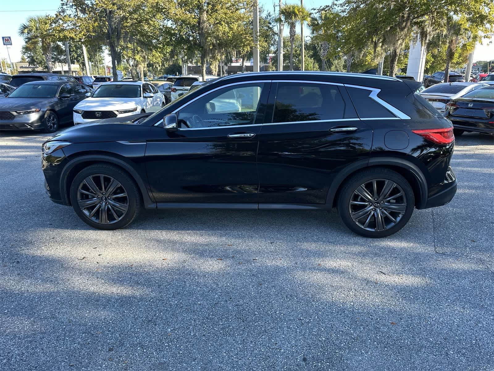 Thumbnail: 2020 INFINITI QX50 - 3