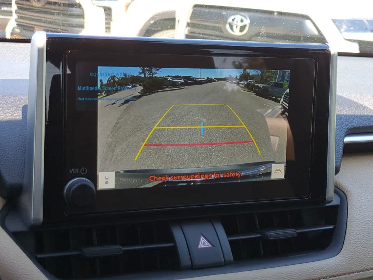 Thumbnail: 2025 Toyota RAV4 - 20