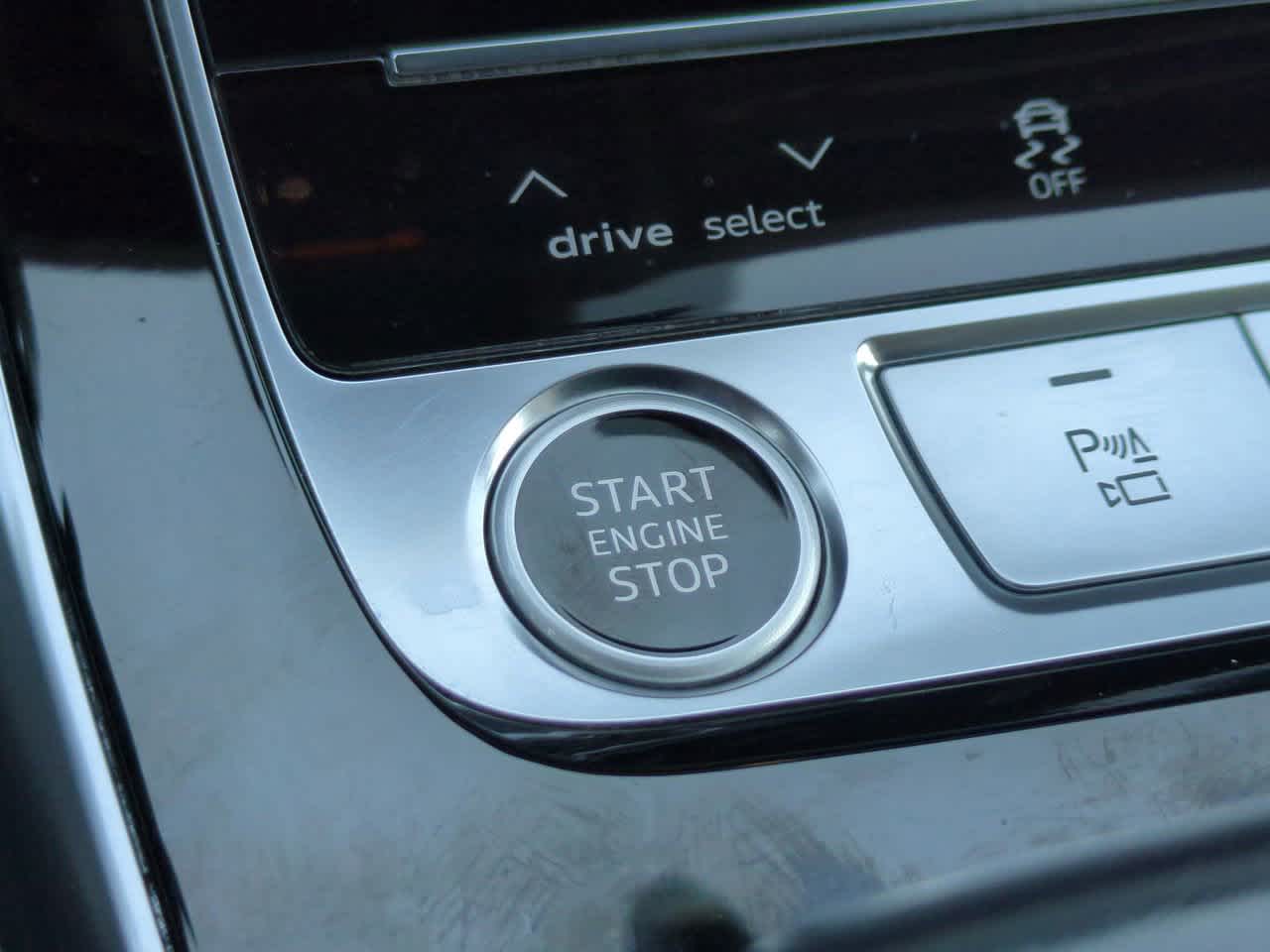 Thumbnail: 2021 Audi Q7 - 28