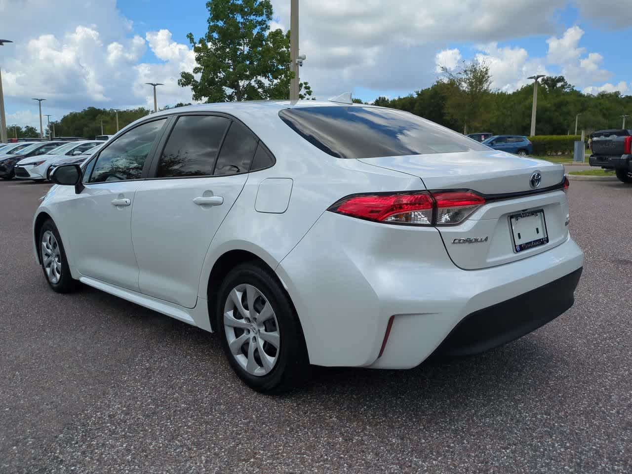Thumbnail: 2024 Toyota Corolla - 4