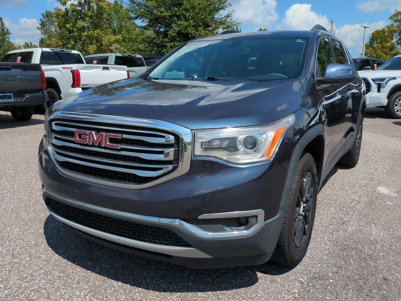 Thumbnail: 2018 GMC Acadia - 2