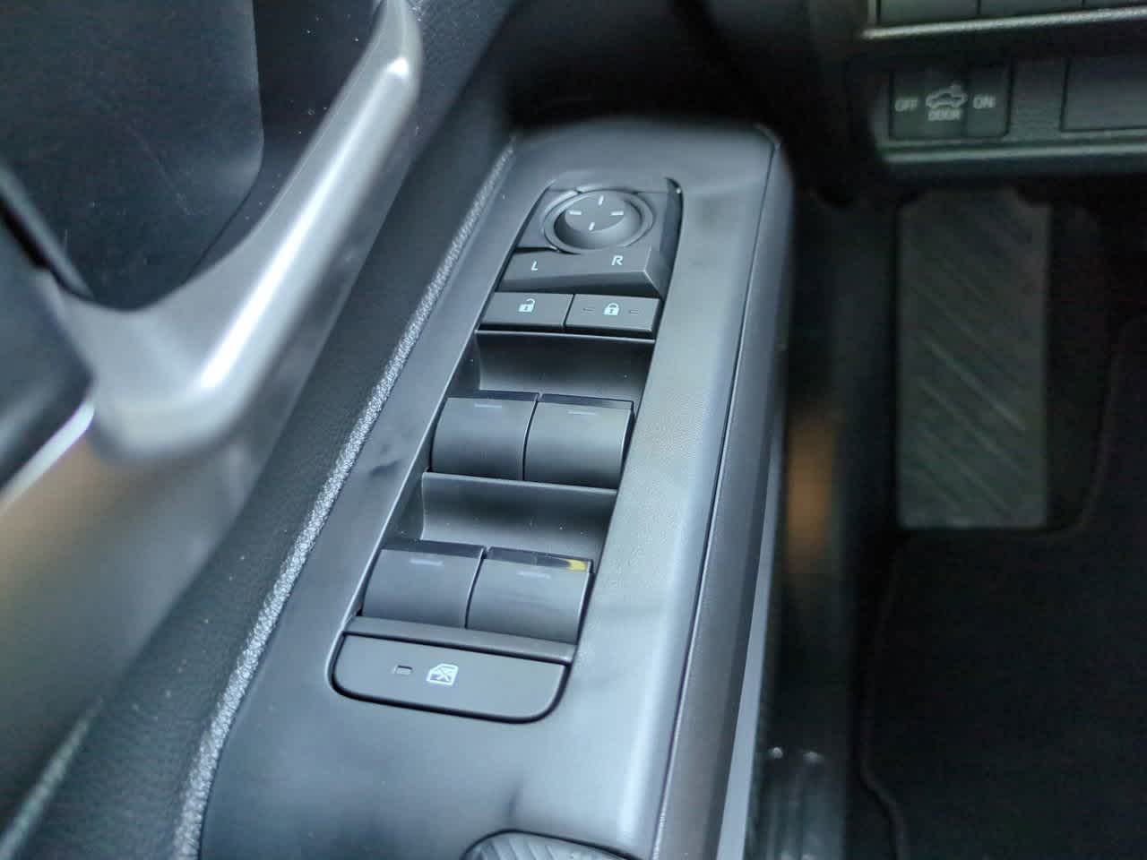 Thumbnail: 2025 Toyota Tacoma - 23