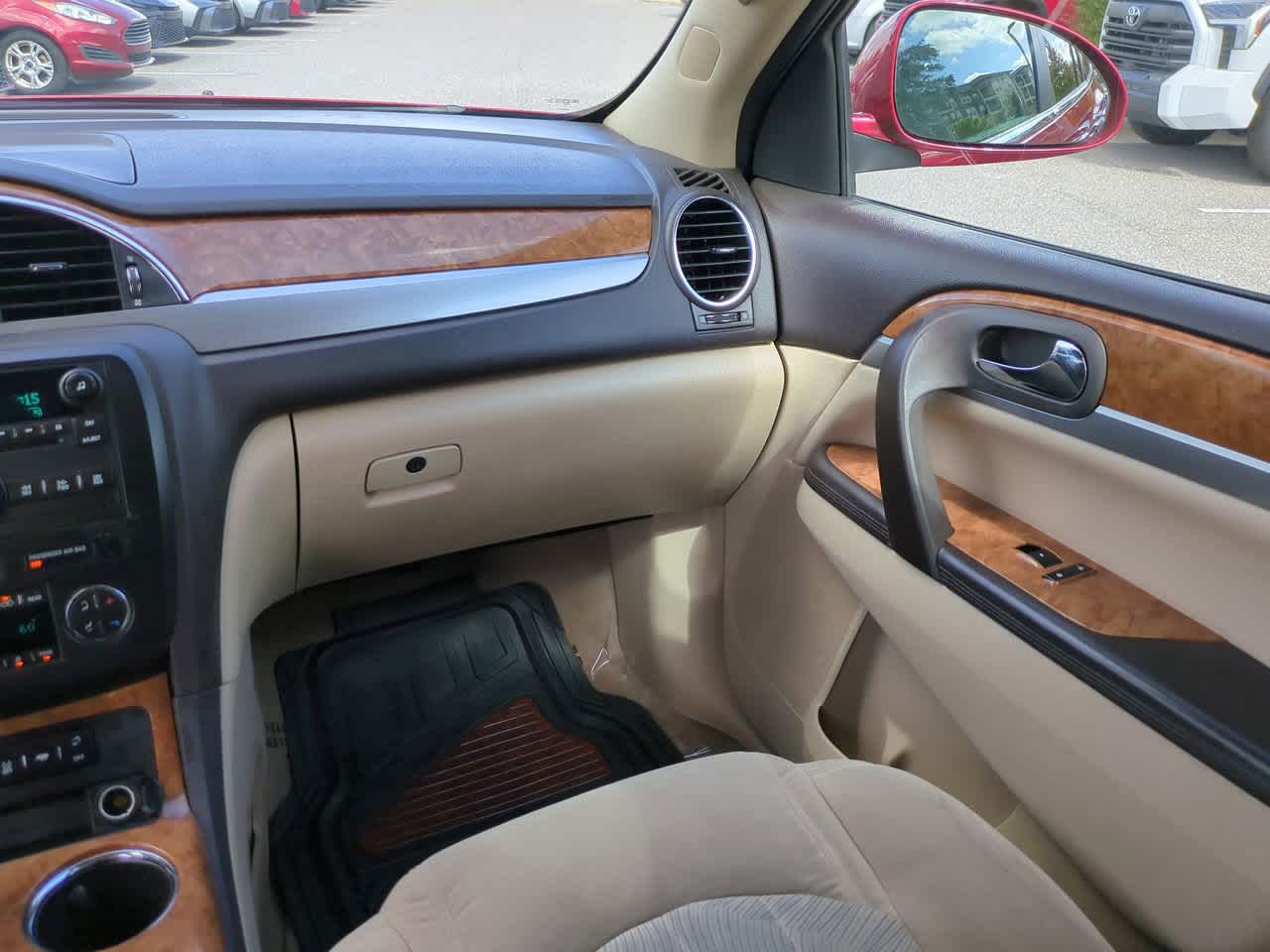 Thumbnail: 2012 Buick Enclave - 17