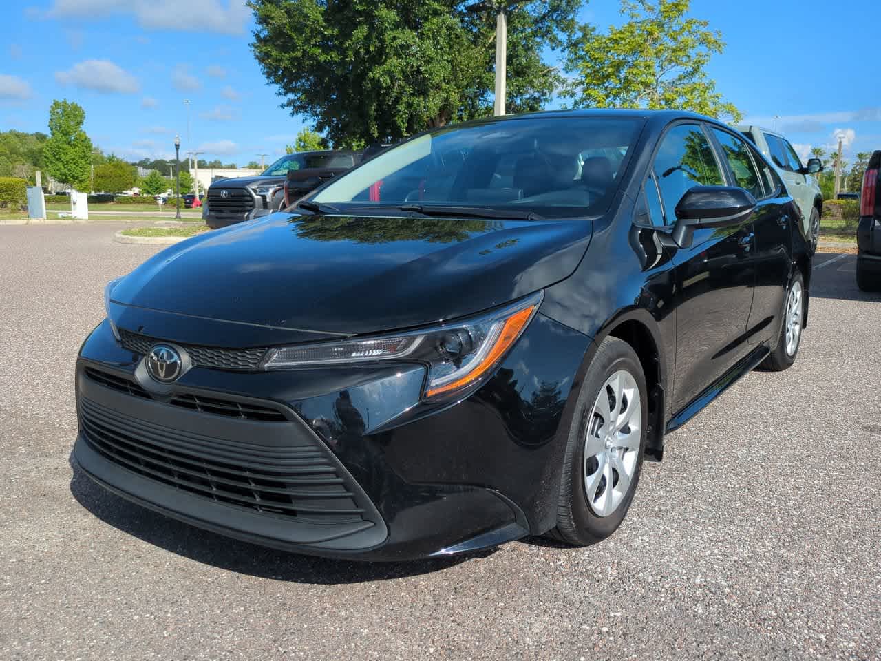 Thumbnail: 2025 Toyota Corolla - 2
