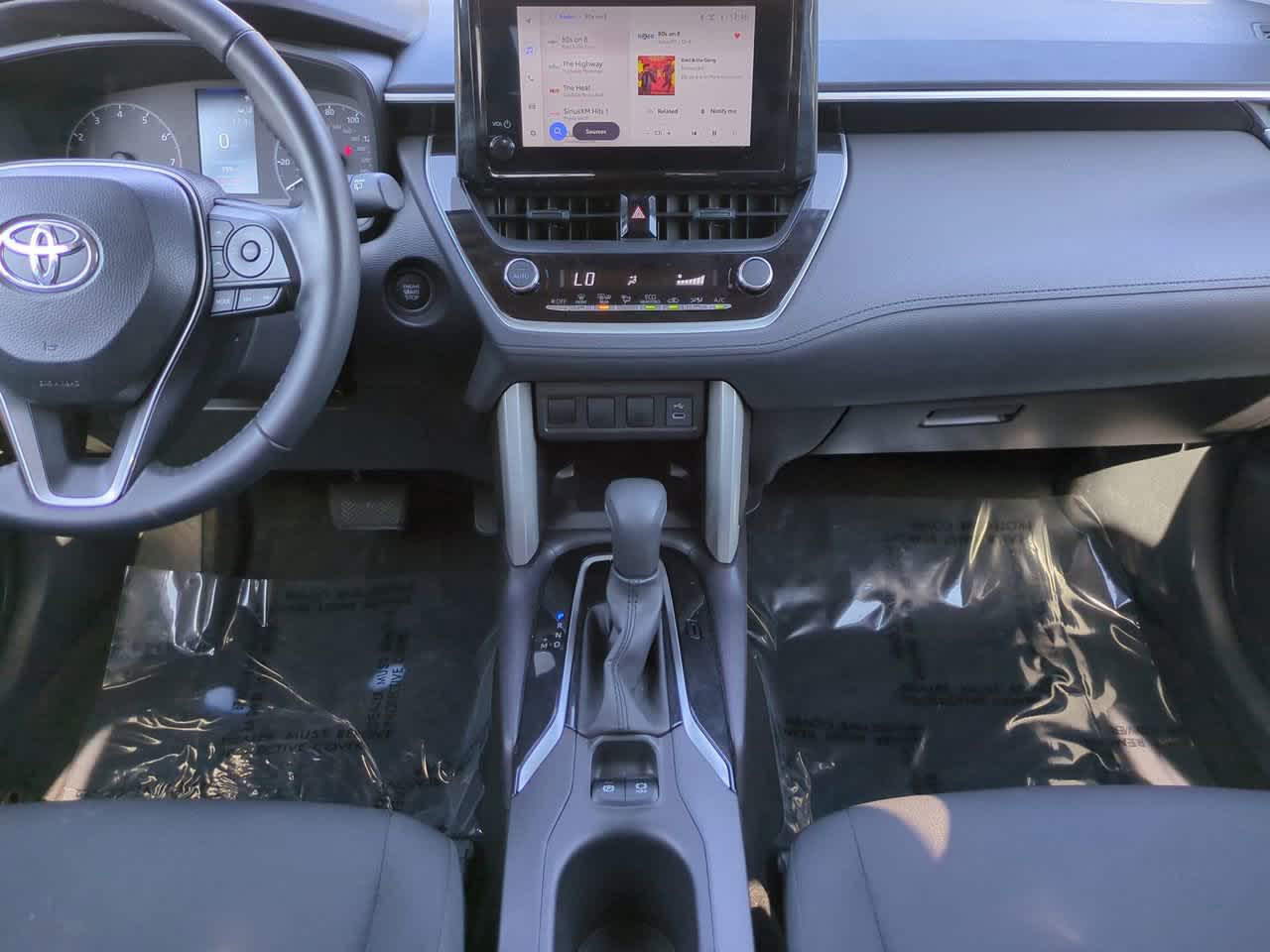 Thumbnail: 2025 Toyota Corolla Cross - 18