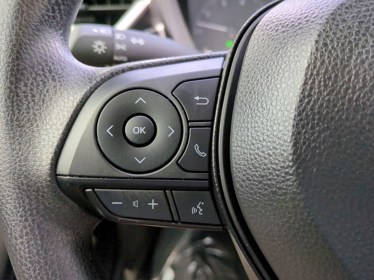 2024 Toyota Corolla LE 22