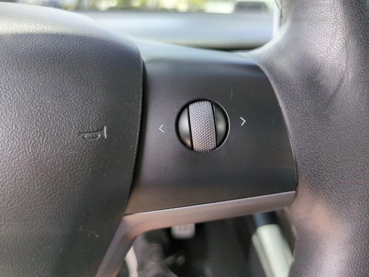 Thumbnail: 2022 Tesla Model 3 - 22