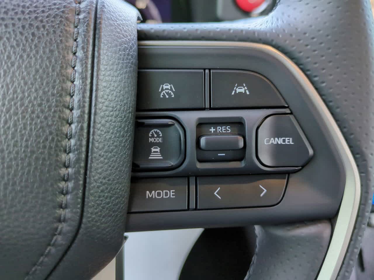 Thumbnail: 2025 Toyota 4Runner - 24