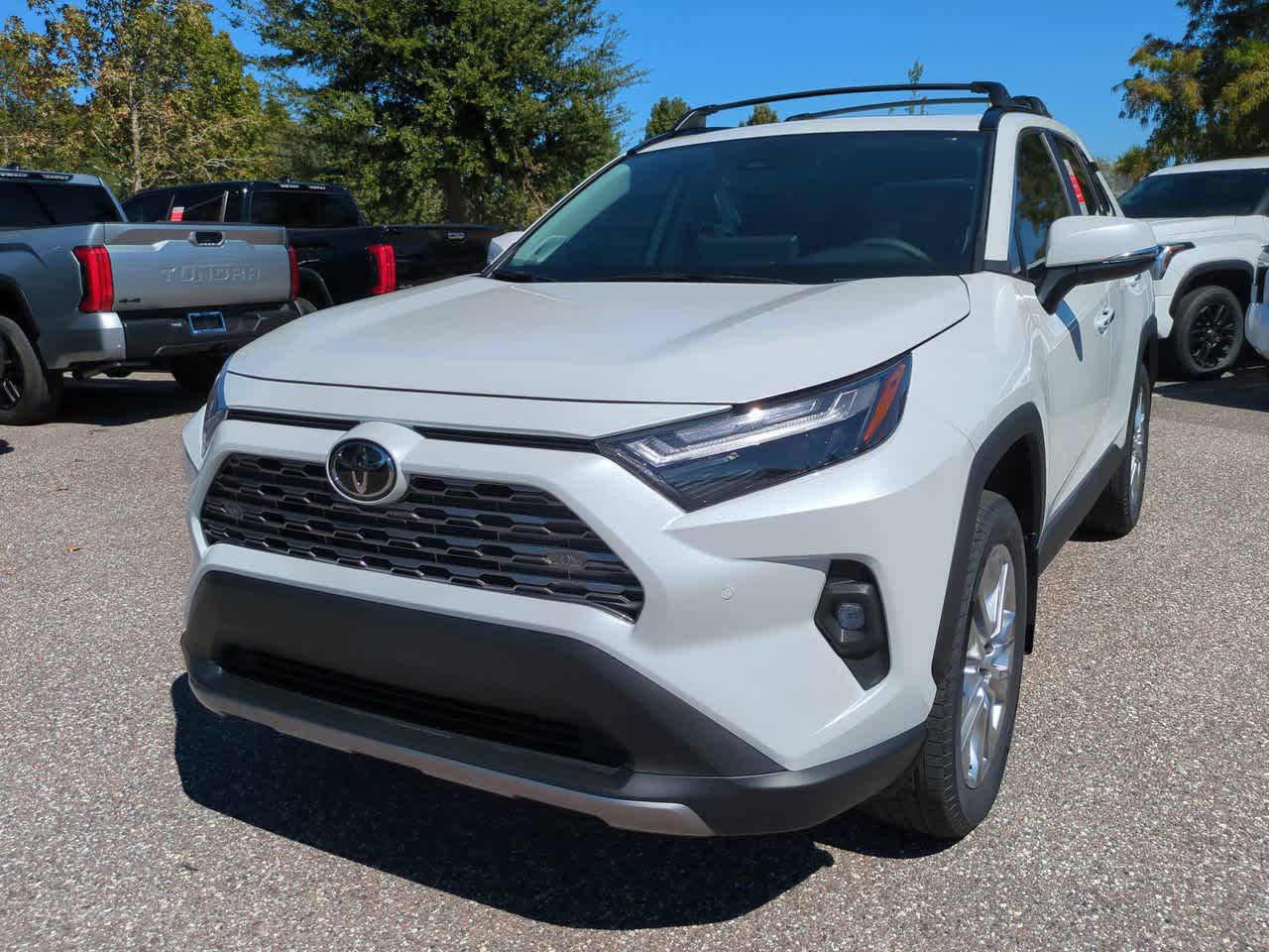 Thumbnail: 2025 Toyota RAV4 - 2