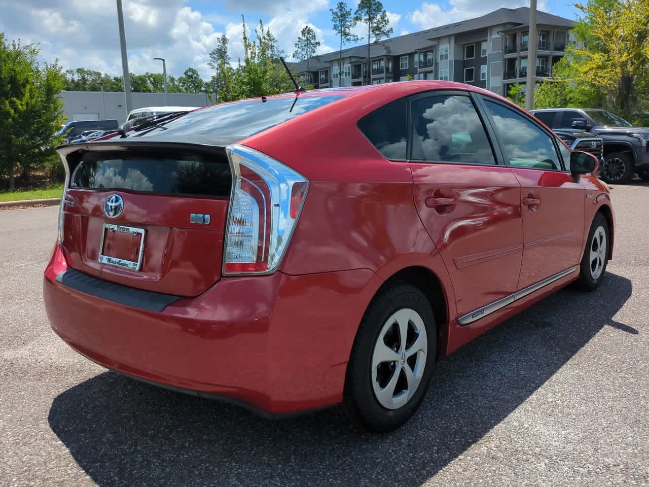 Thumbnail: 2012 Toyota Prius - 6