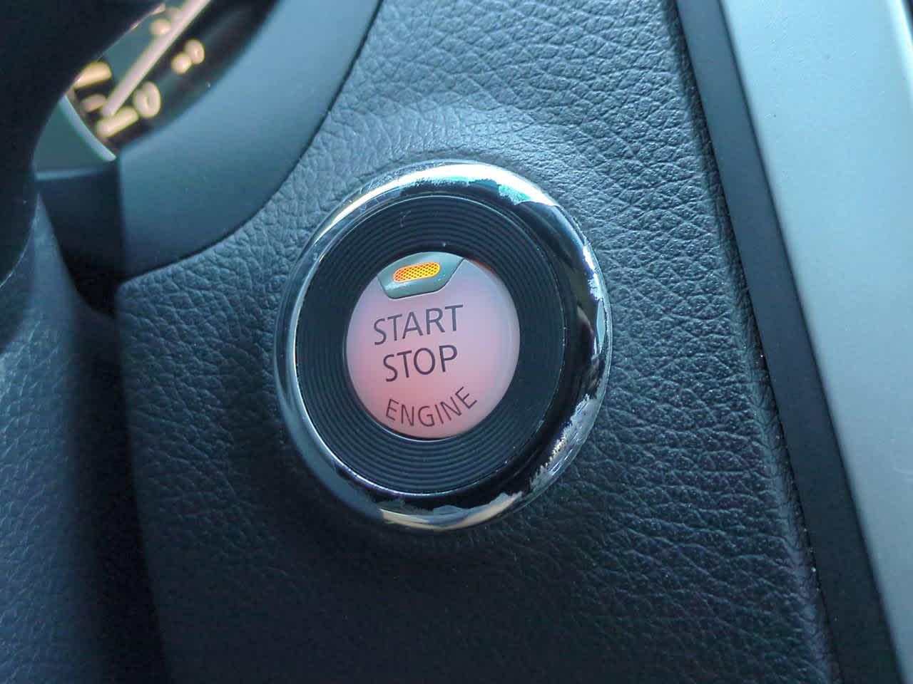 Thumbnail: 2017 Nissan Altima - 25