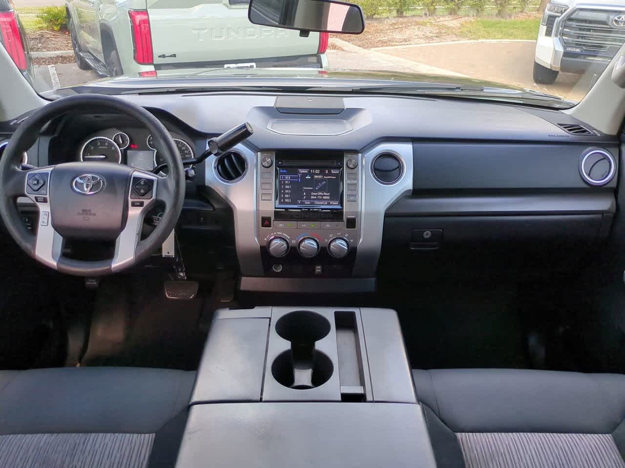 Thumbnail: 2015 Toyota Tundra - 14