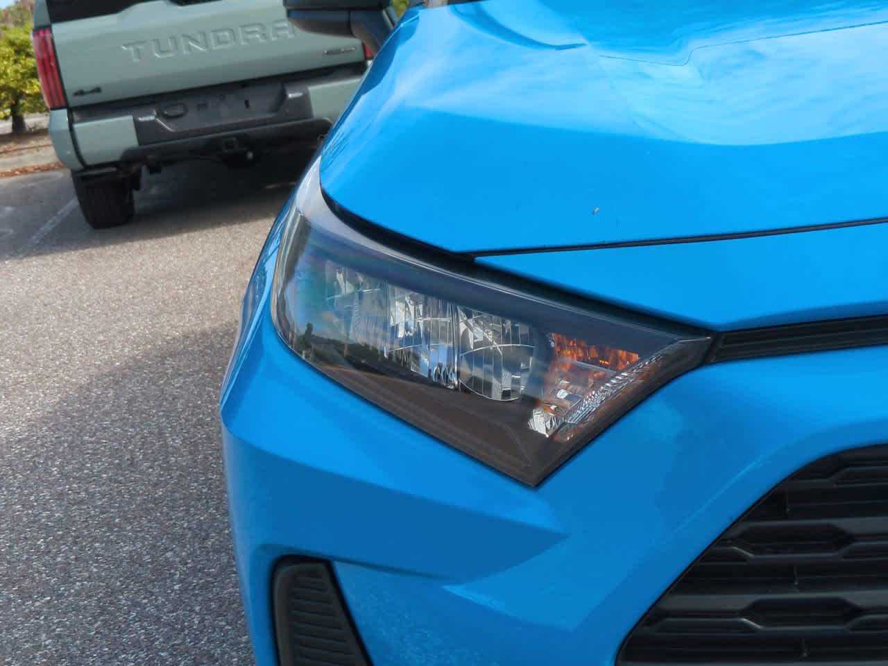 Thumbnail: 2021 Toyota RAV4 - 10
