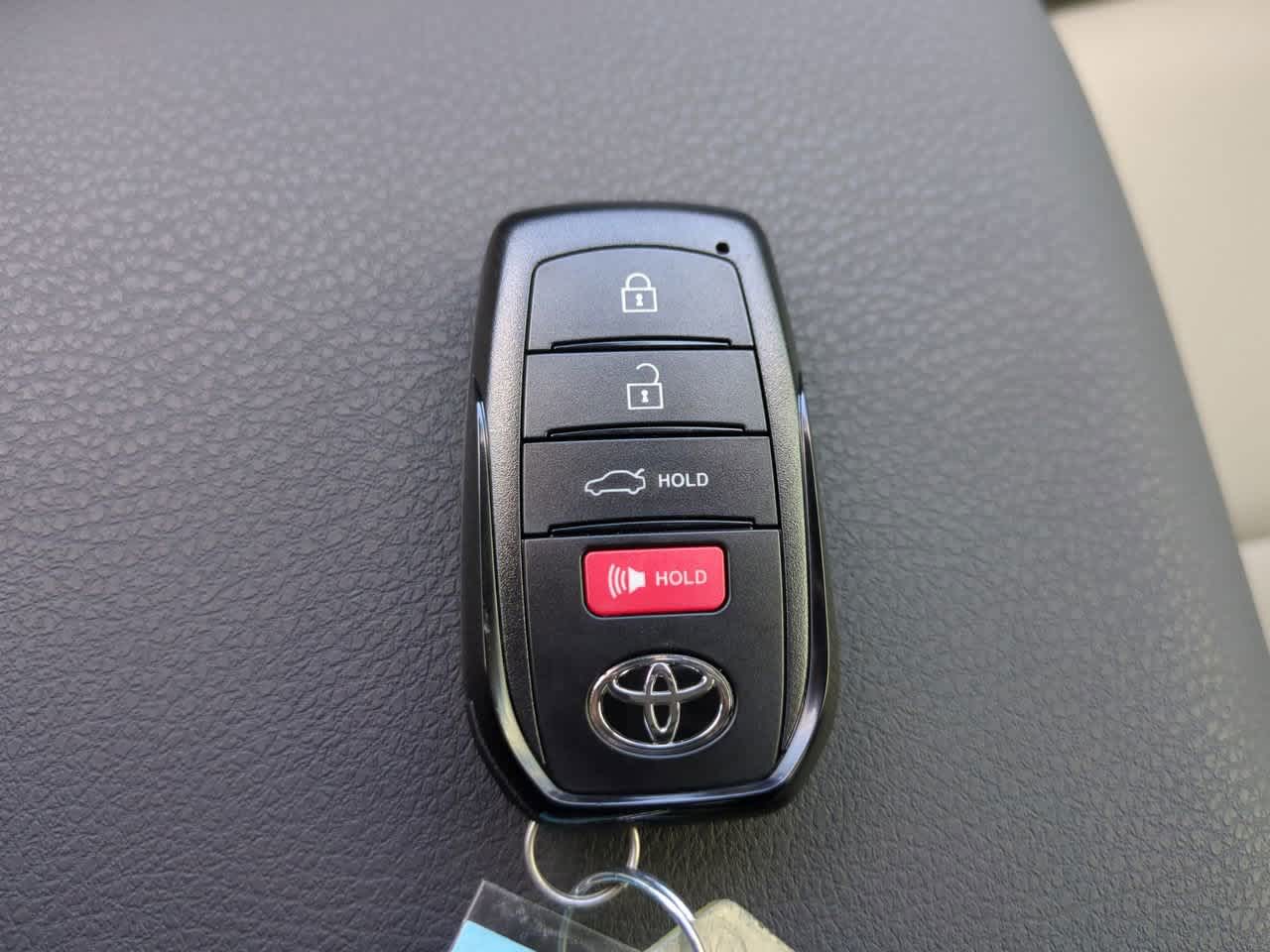 Thumbnail: 2025 Toyota Camry - 27