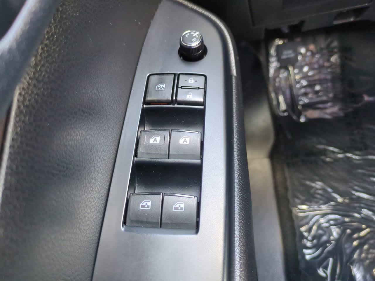 Thumbnail: 2018 Toyota Highlander - 22