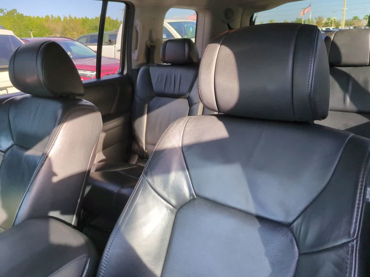 Thumbnail: 2011 Honda Pilot - 8